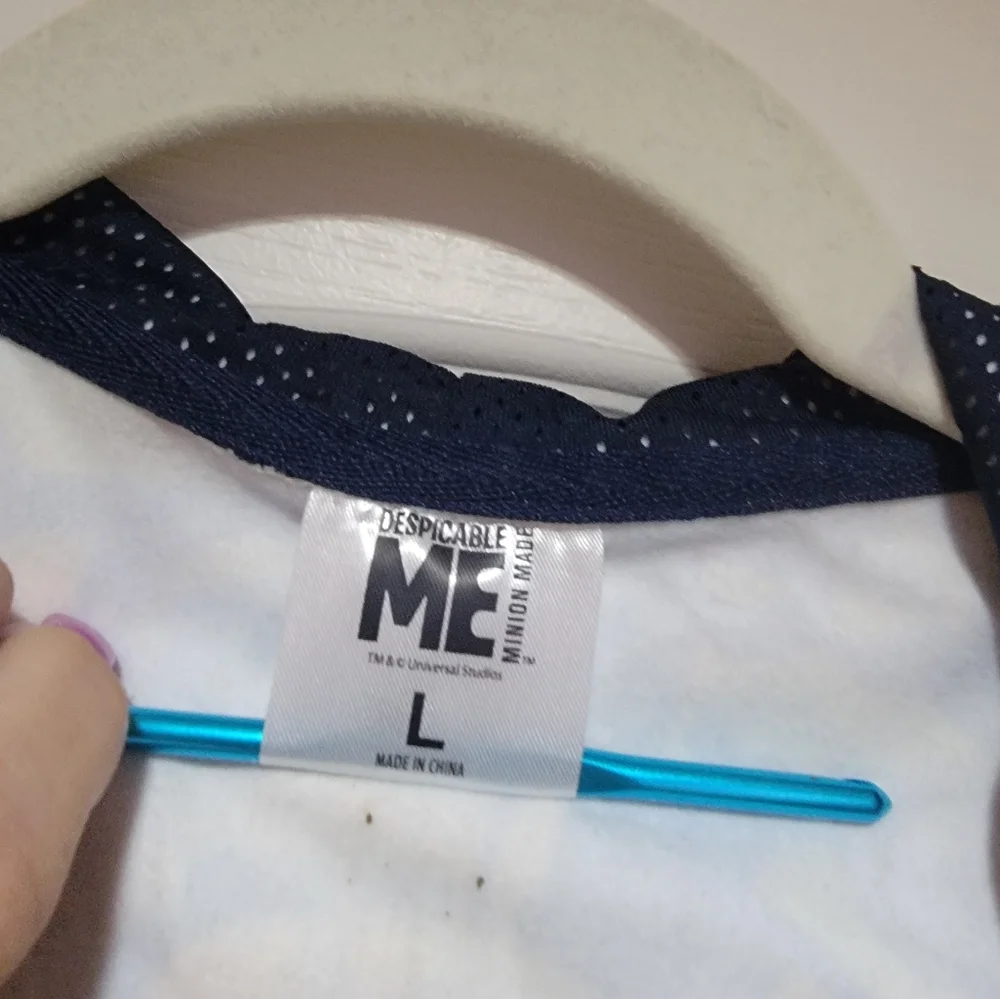 Minions sweatshirt - Picture 2 of 5